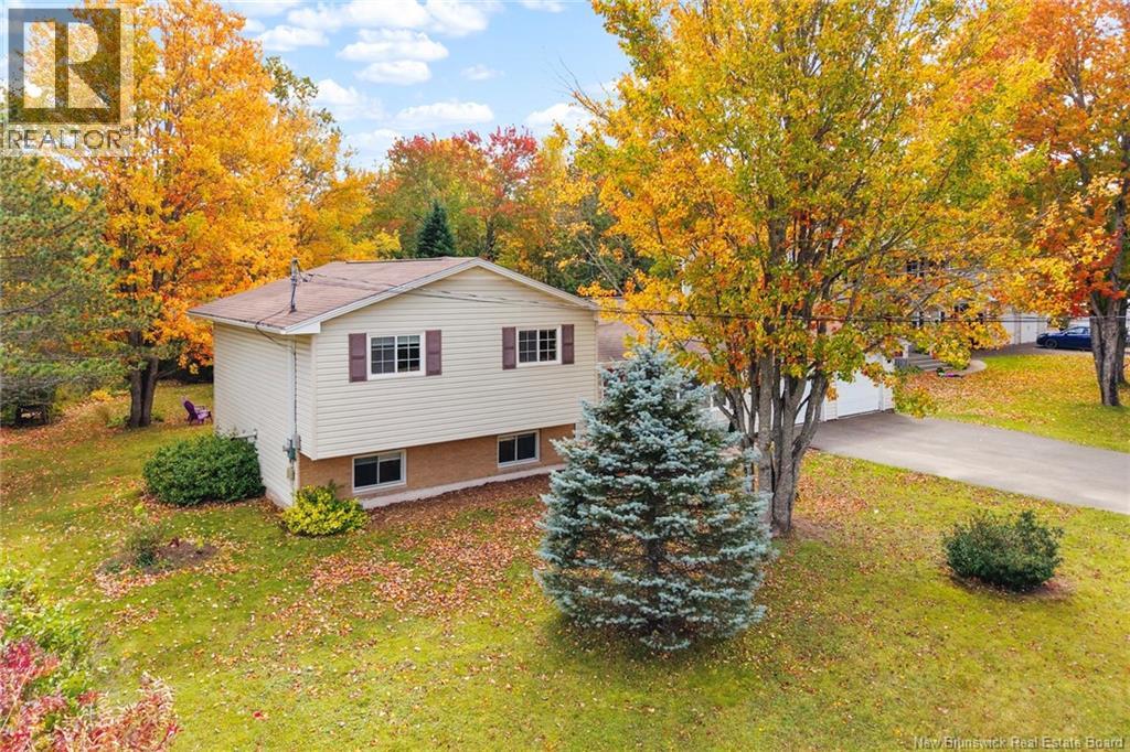 5 Deer Lane Property Photo 2