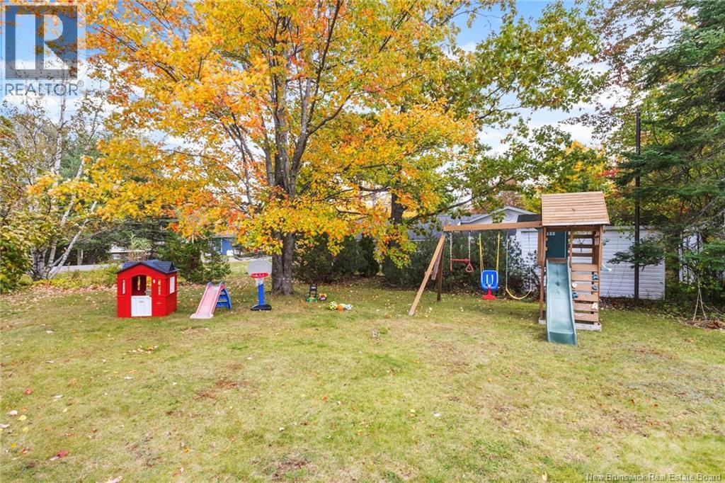 5 Deer Lane Property Photo 40