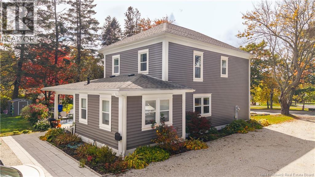 44 Riverview Avenue Property Photo 4
