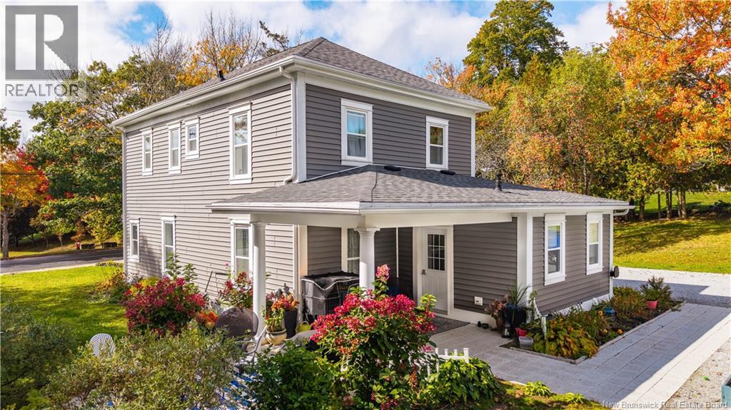 44 Riverview Avenue Property Photo 6