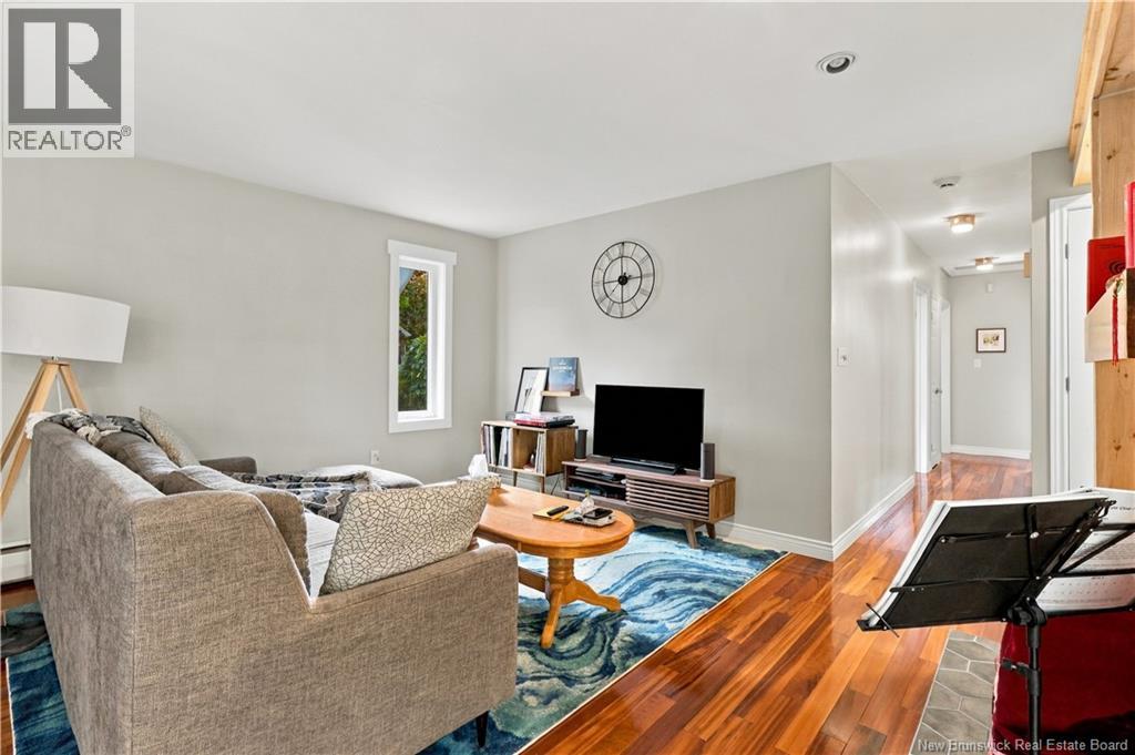 41 Simcoe Court Property Photo 16