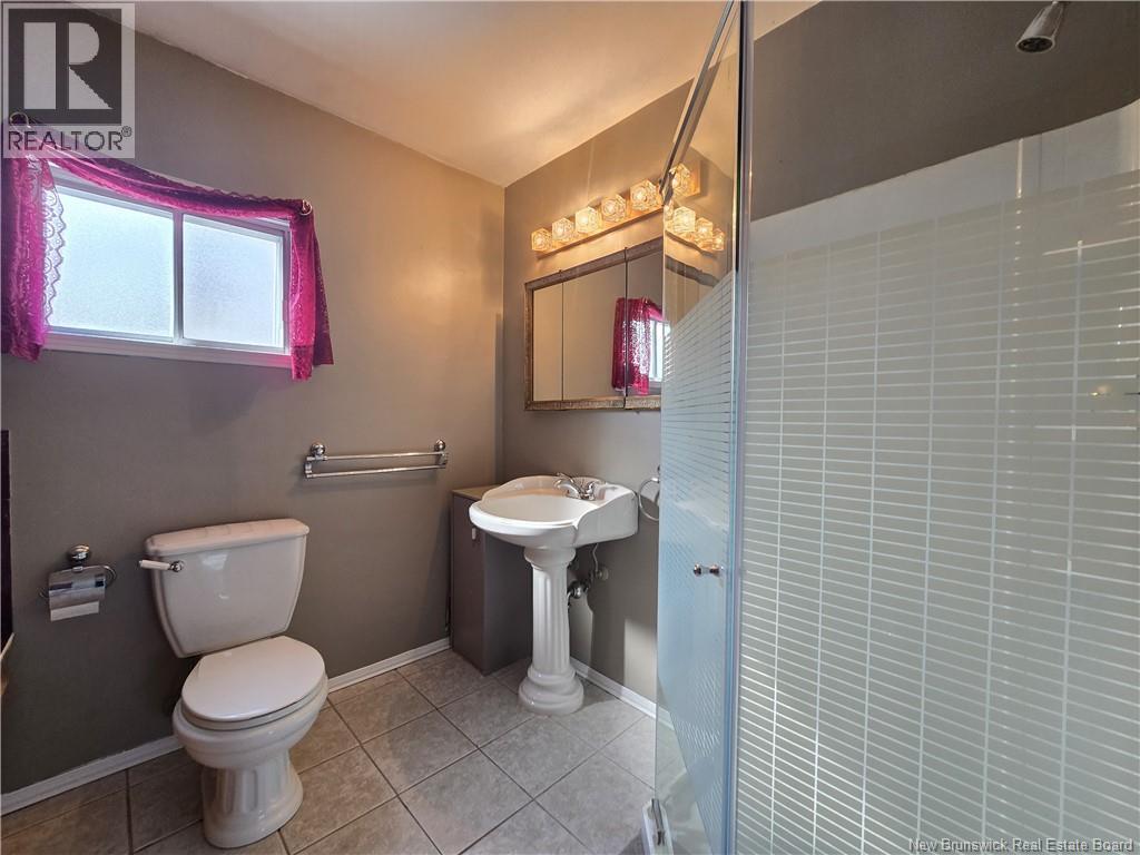 53 Hector Property Photo 24