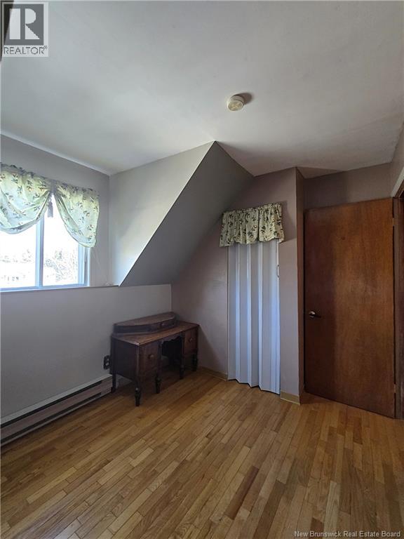 53 Hector Property Photo 29