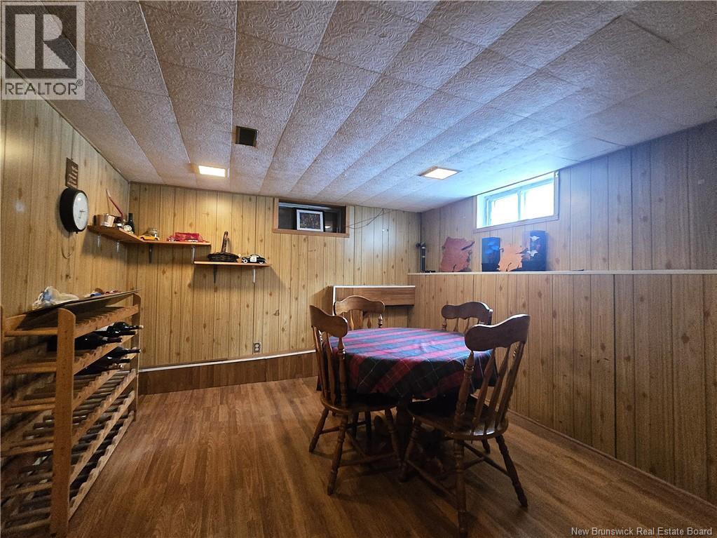53 Hector Property Photo 35
