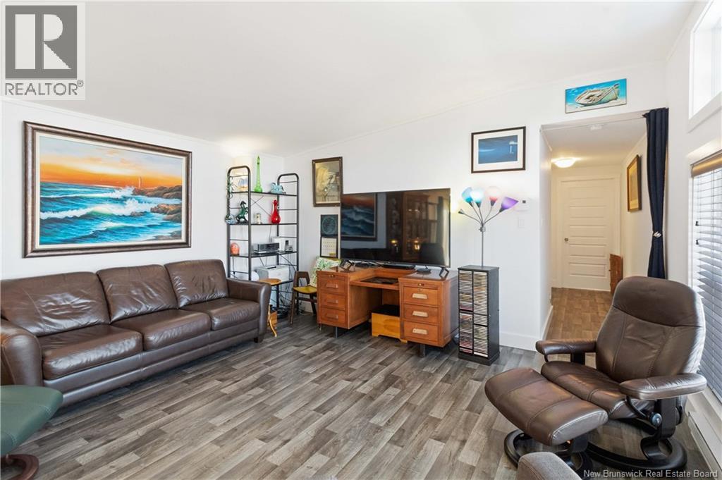 61 Moss Lane Property Photo 14