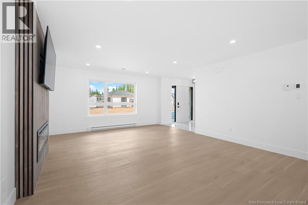 196 Carrington Drive Property Photo 12