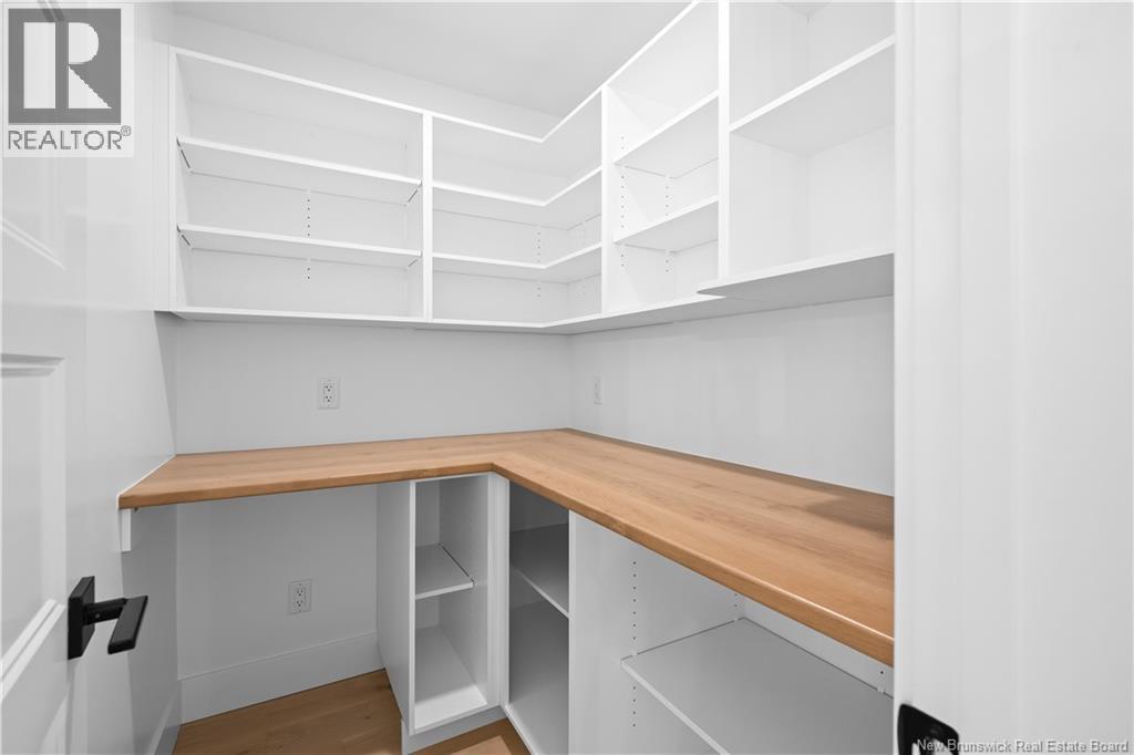 196 Carrington Drive Property Photo 24