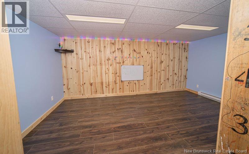 31 Riverview Drive Property Photo 12