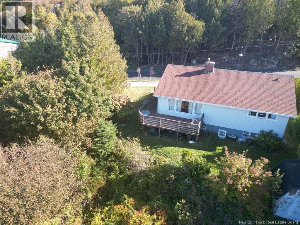 44 Fallsview Avenue Property Photo 7