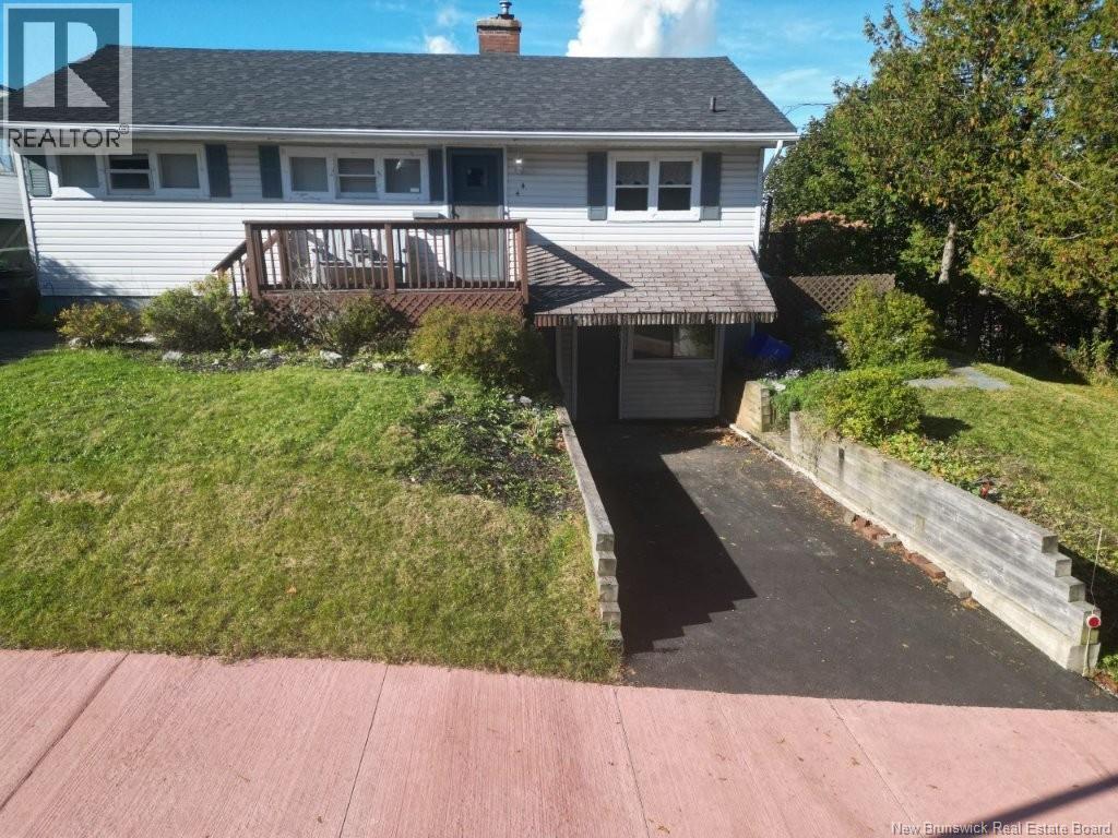 44 Fallsview Avenue Property Photo 9