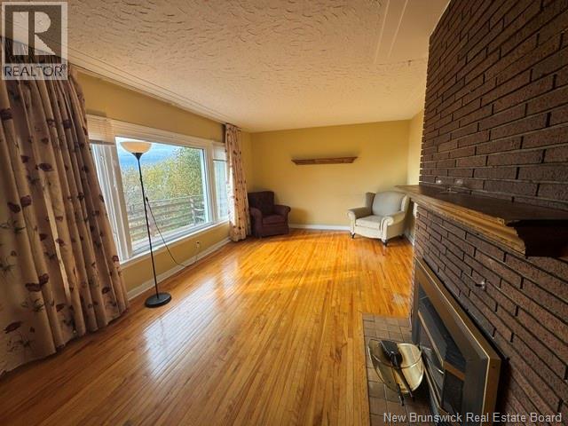 44 Fallsview Avenue Property Photo 16