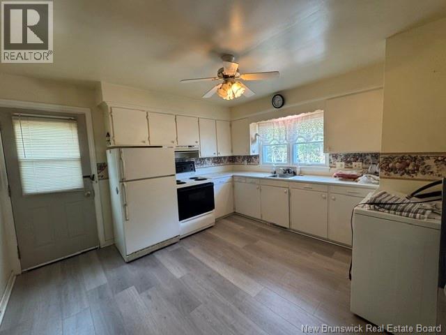 44 Fallsview Avenue Property Photo 18