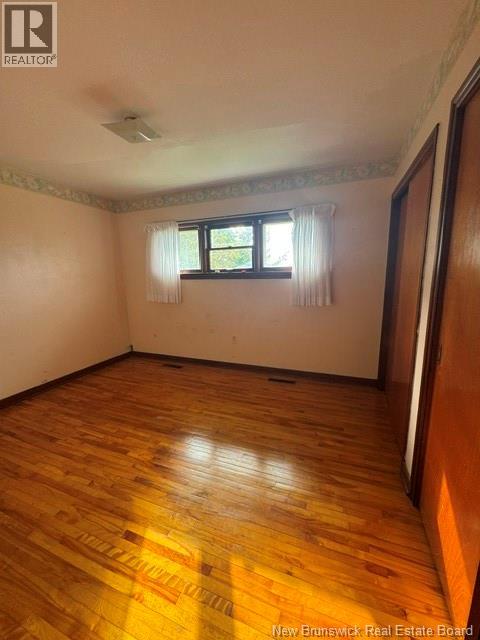 44 Fallsview Avenue Property Photo 23