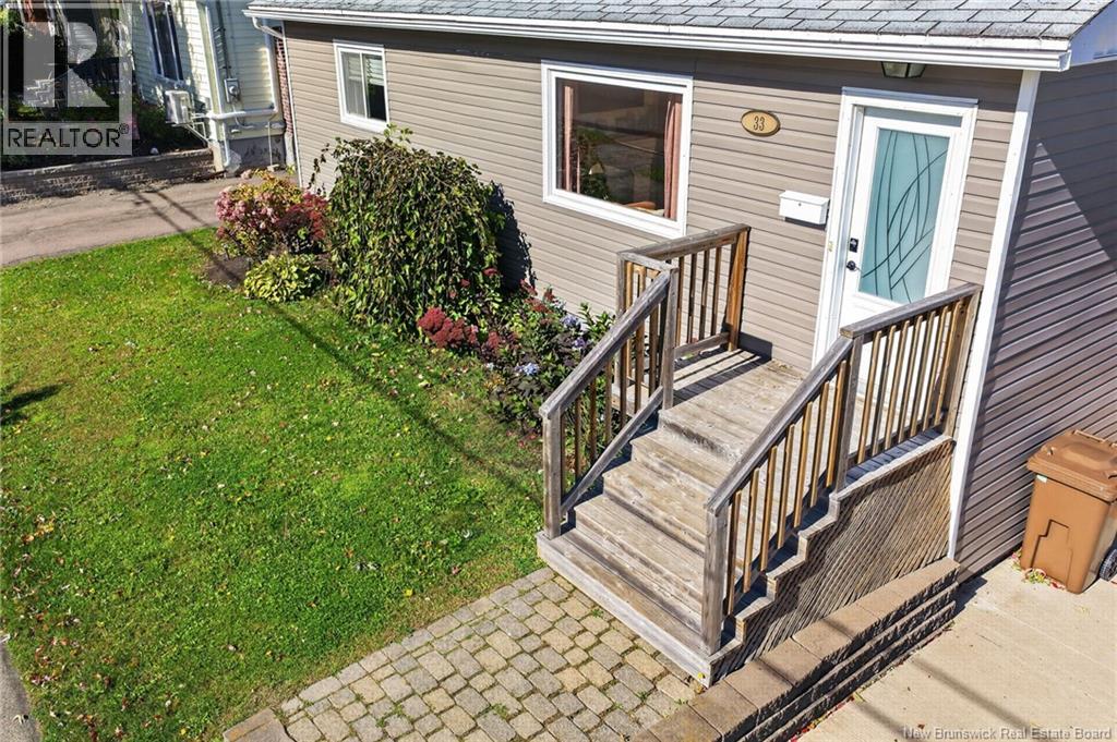 33 Garfield Street Property Photo 5