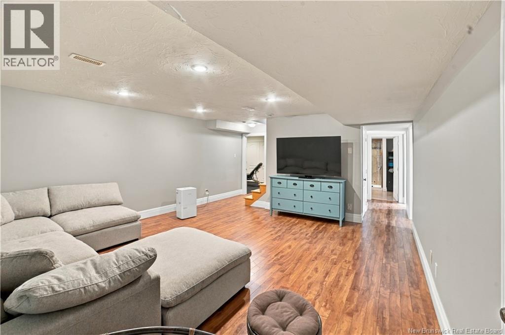 72 Leger Street Property Photo 34