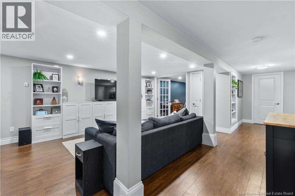 35 Lindsay Street Property Photo 21
