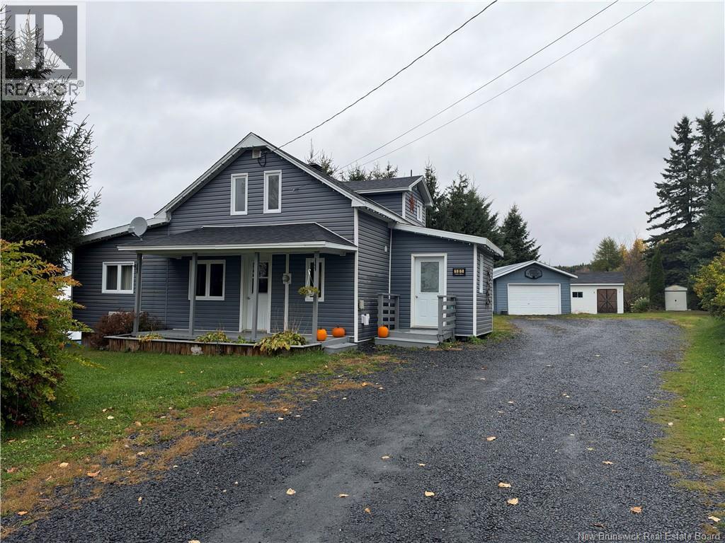 101 CH DESCHÊNES Street