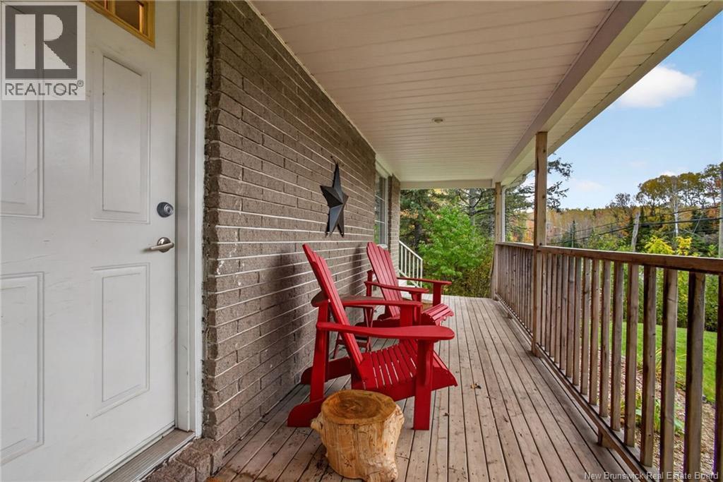 818 Mclaughlin Drive Property Photo 3