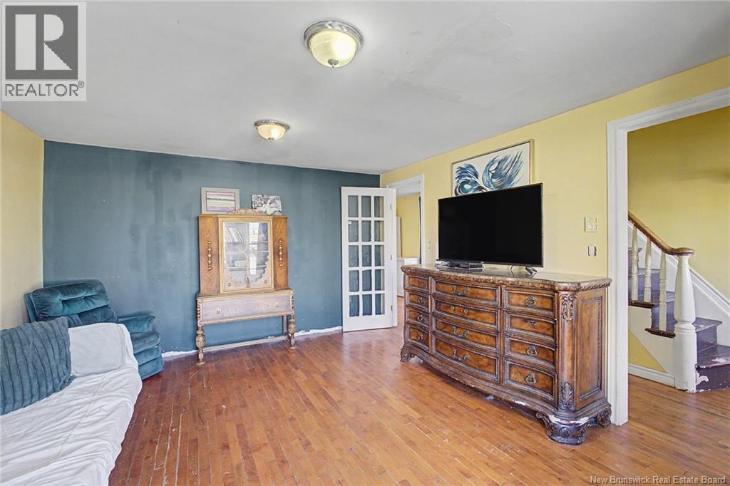272 Hughes Street Property Photo 13