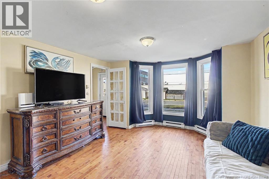 272 Hughes Street Property Photo 14