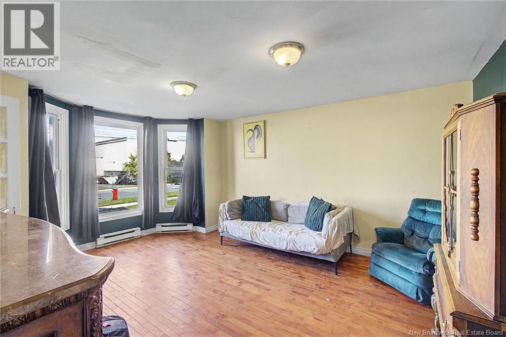 272 Hughes Street Property Photo 15