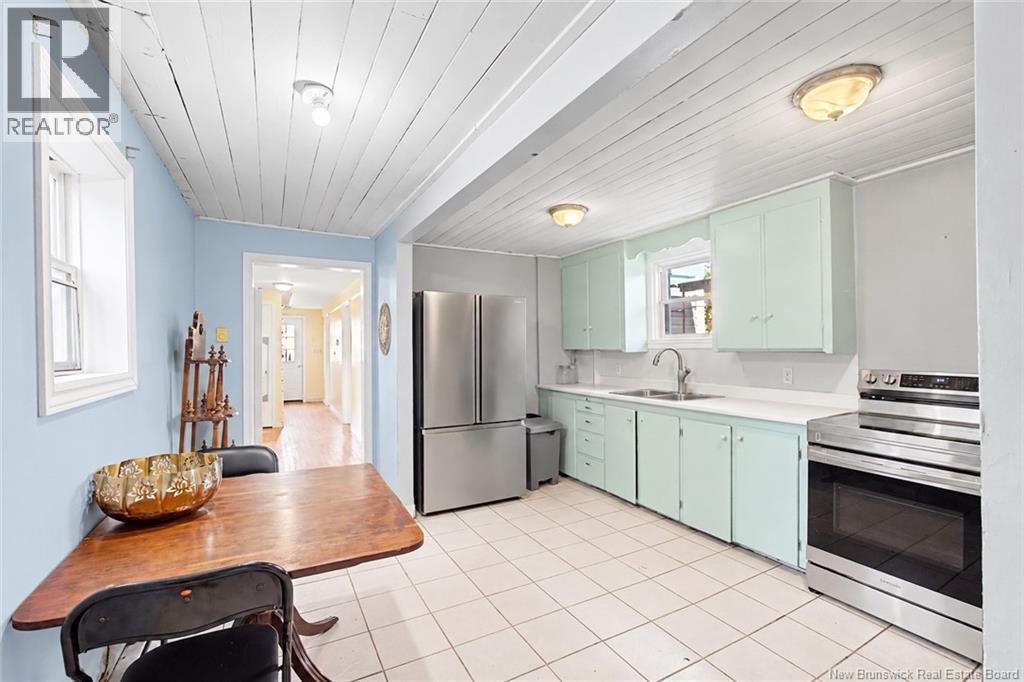 272 Hughes Street Property Photo 24