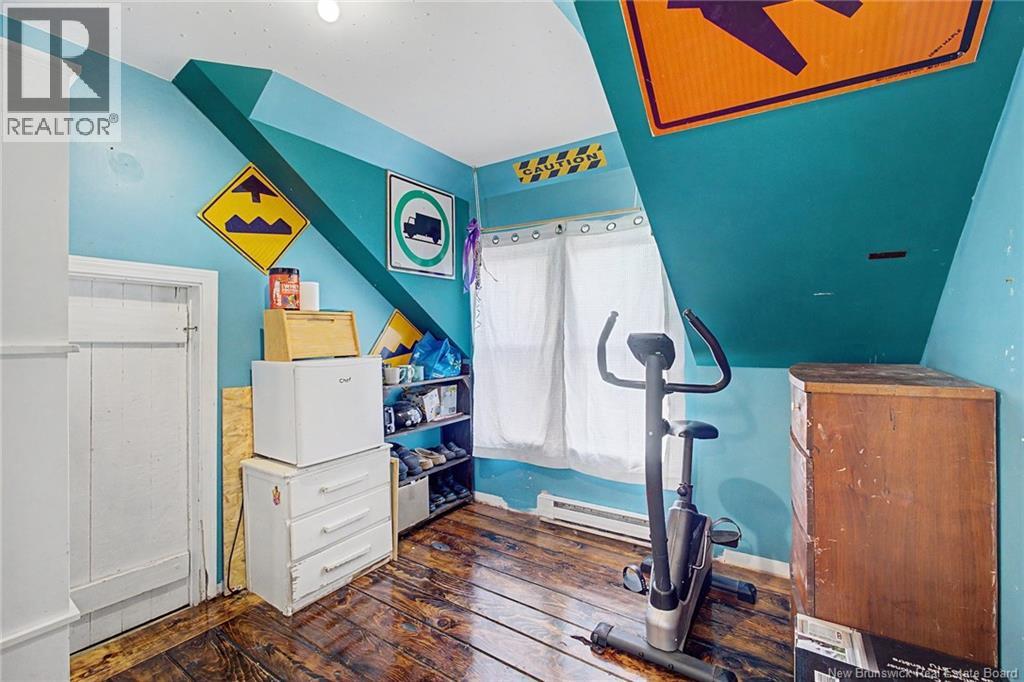 272 Hughes Street Property Photo 27