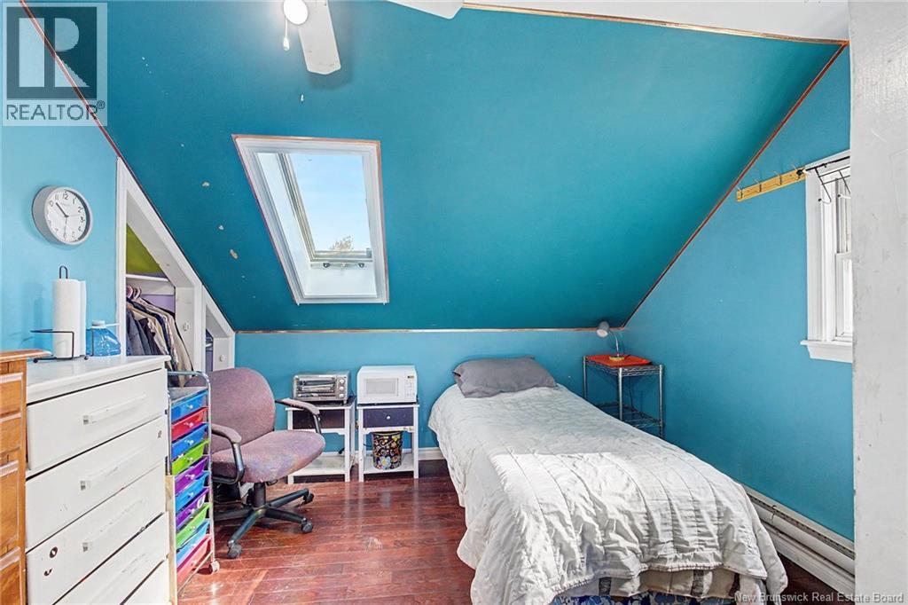 272 Hughes Street Property Photo 29