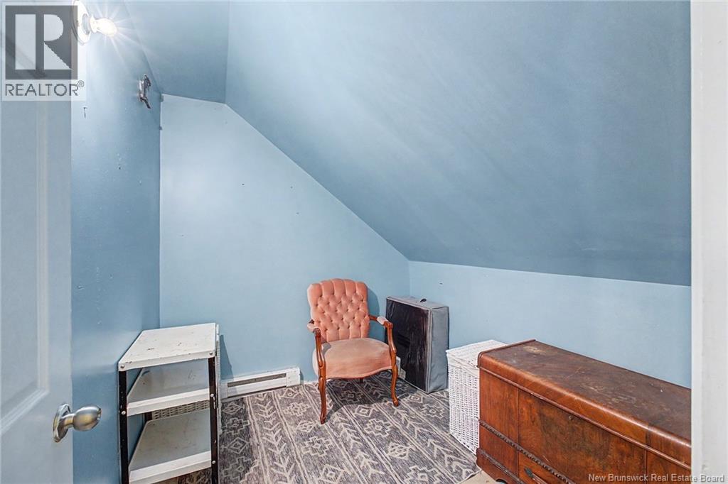 272 Hughes Street Property Photo 32