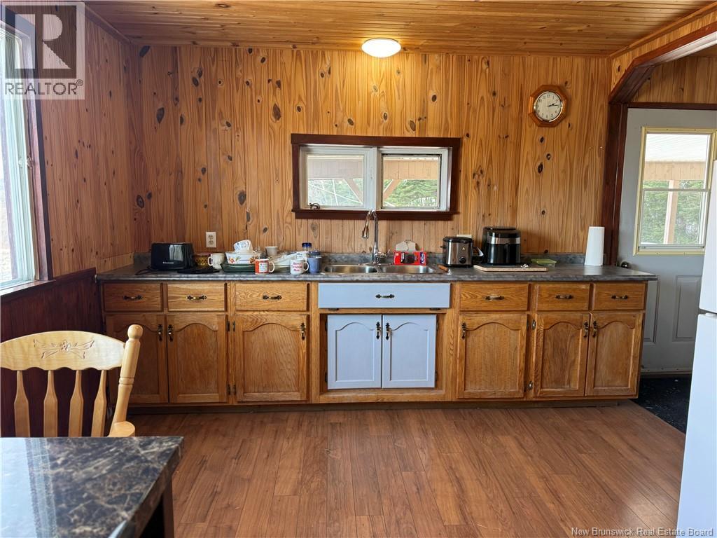 2109 West River Road Property Photo 7