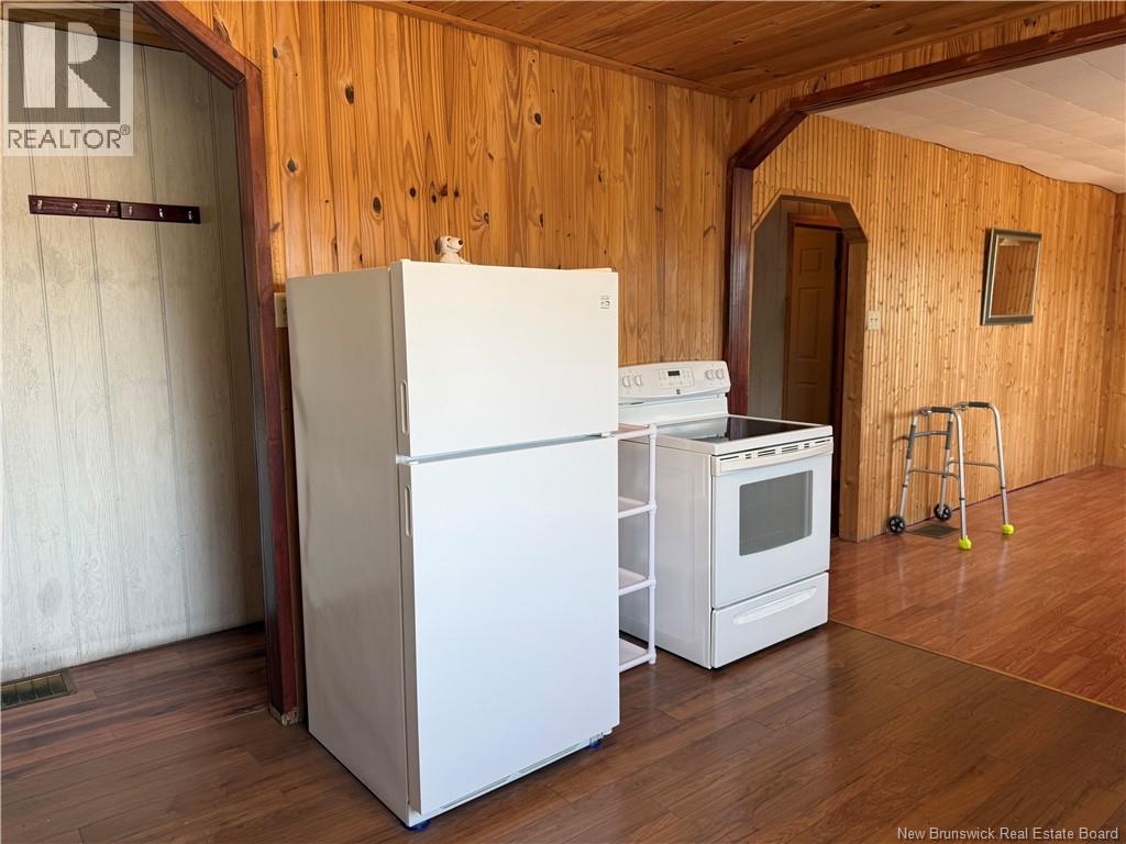 2109 West River Road Property Photo 12