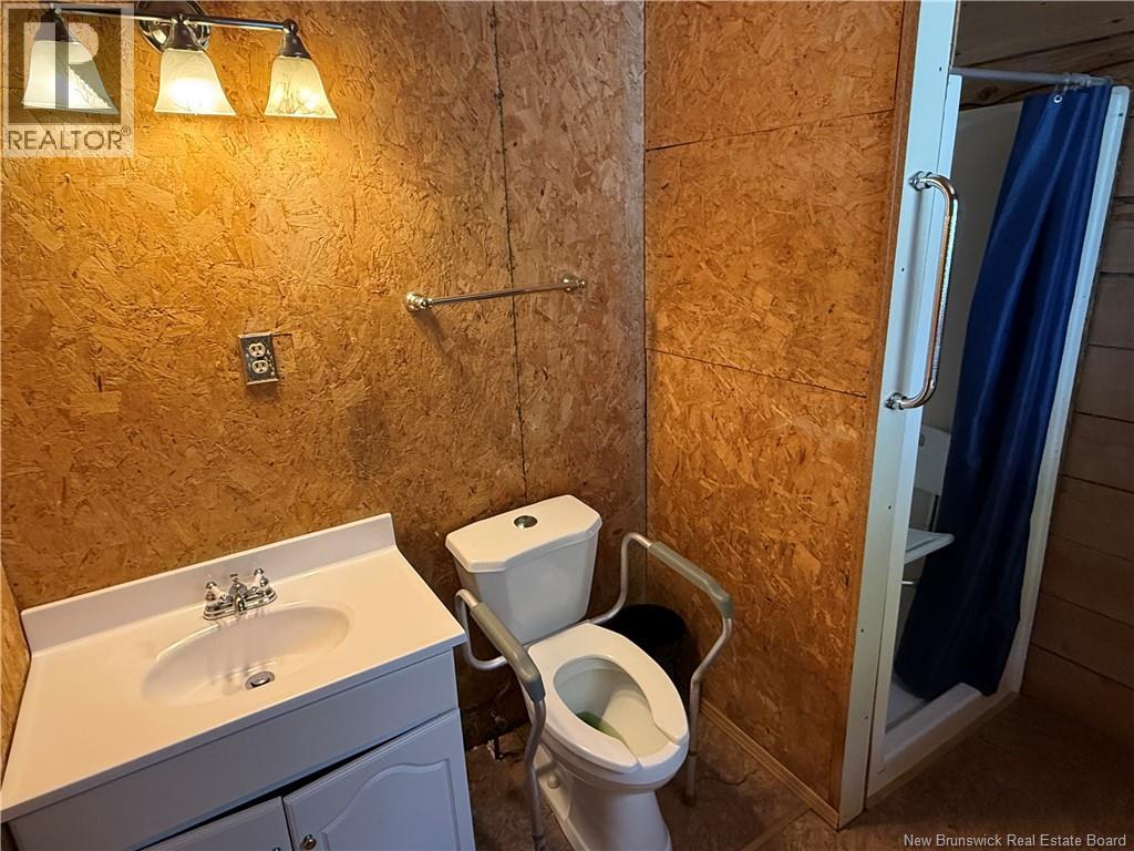 2109 West River Road Property Photo 22