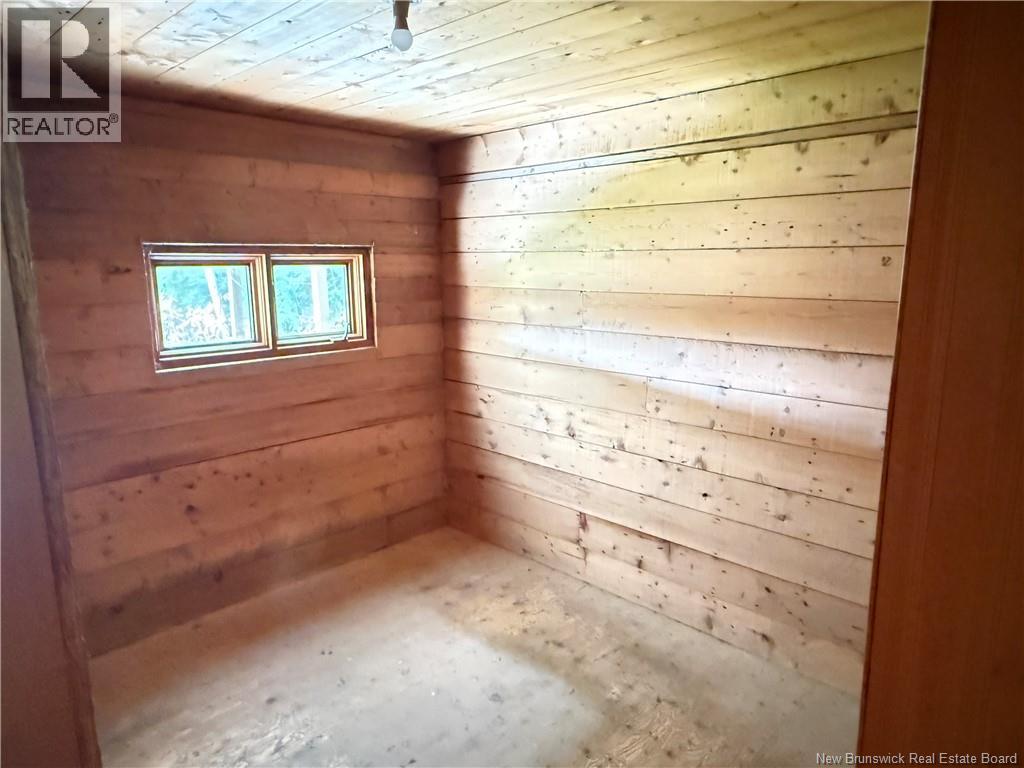 2109 West River Road Property Photo 24