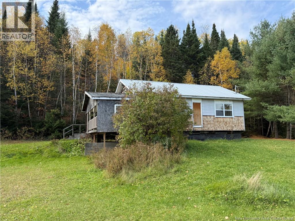 2109 West River Road Property Photo 32