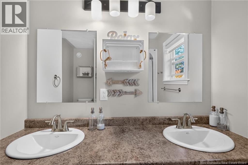 4 Lansdown Avenue Property Photo 15