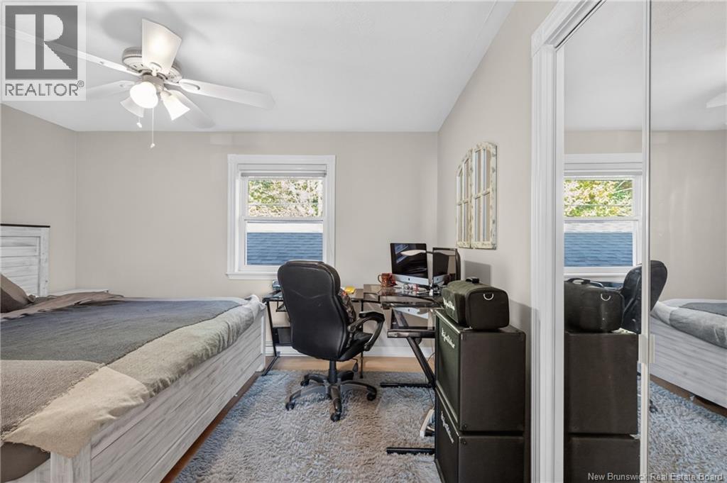 4 Lansdown Avenue Property Photo 19