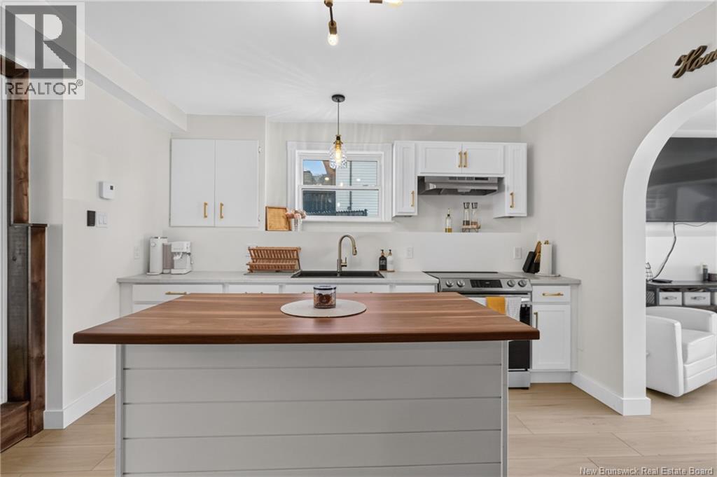4 Lansdown Avenue Property Photo 22