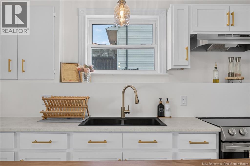 4 Lansdown Avenue Property Photo 23