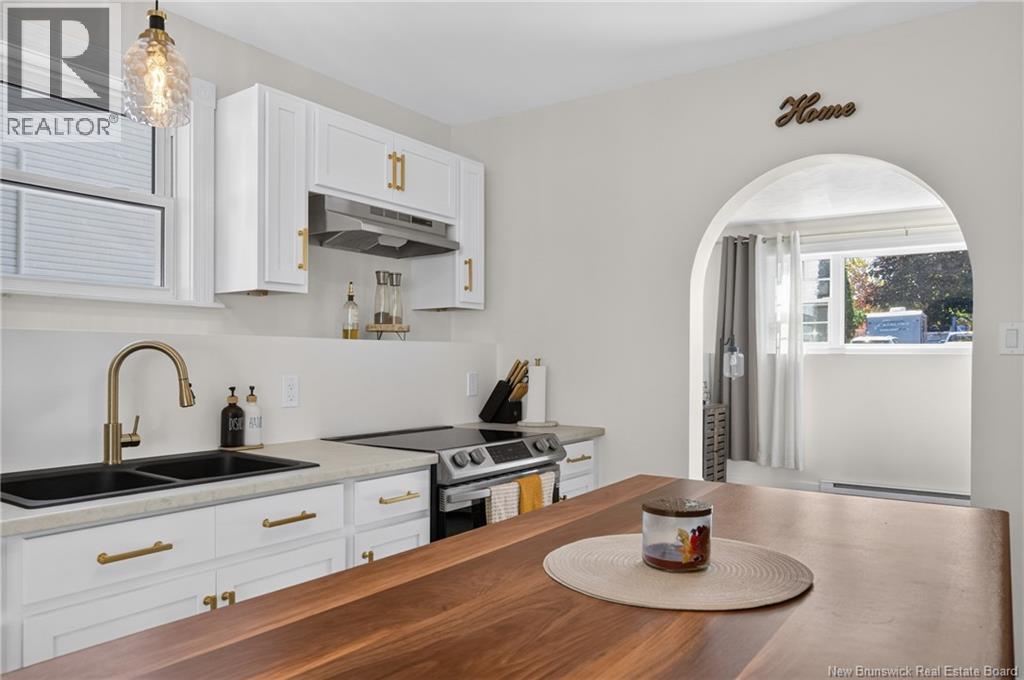 4 Lansdown Avenue Property Photo 24