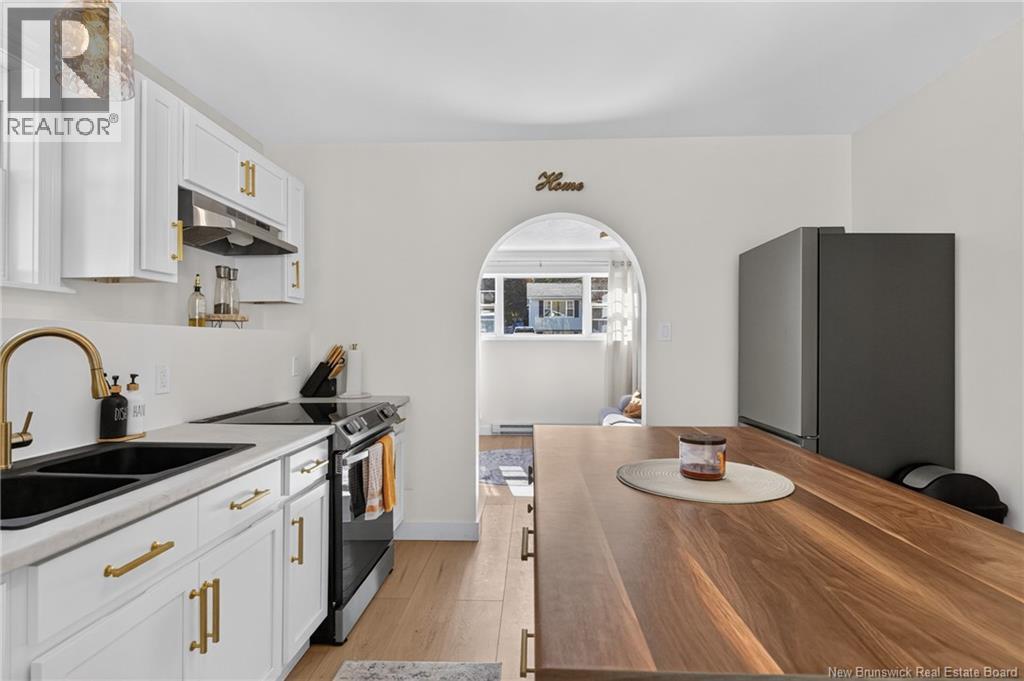 4 Lansdown Avenue Property Photo 25
