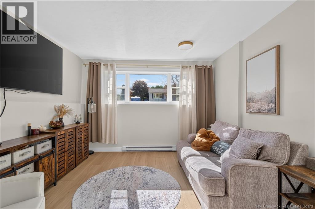 4 Lansdown Avenue Property Photo 26