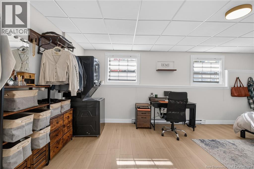 4 Lansdown Avenue Property Photo 32