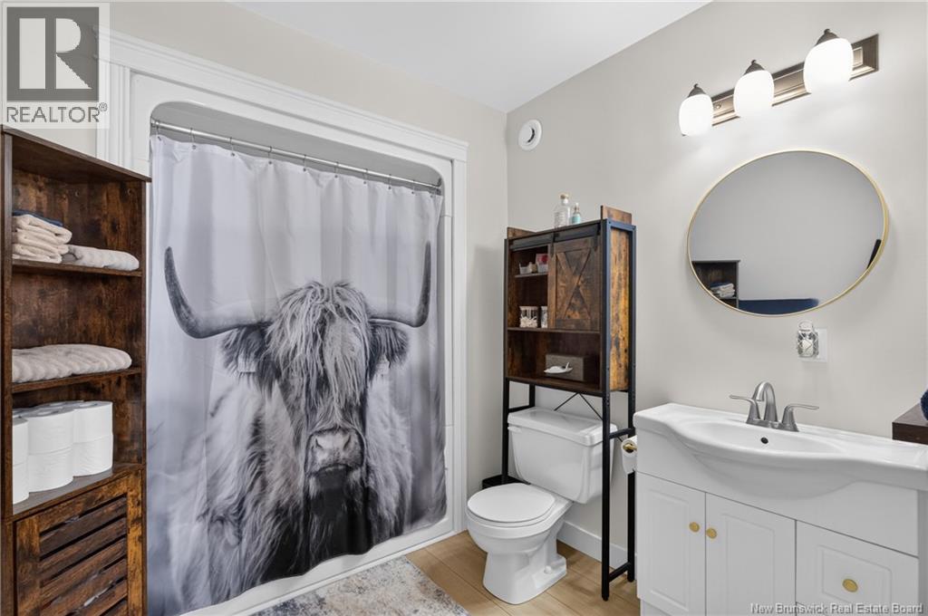 4 Lansdown Avenue Property Photo 35