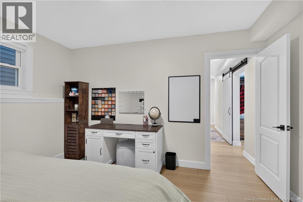 4 Lansdown Avenue Property Photo 38
