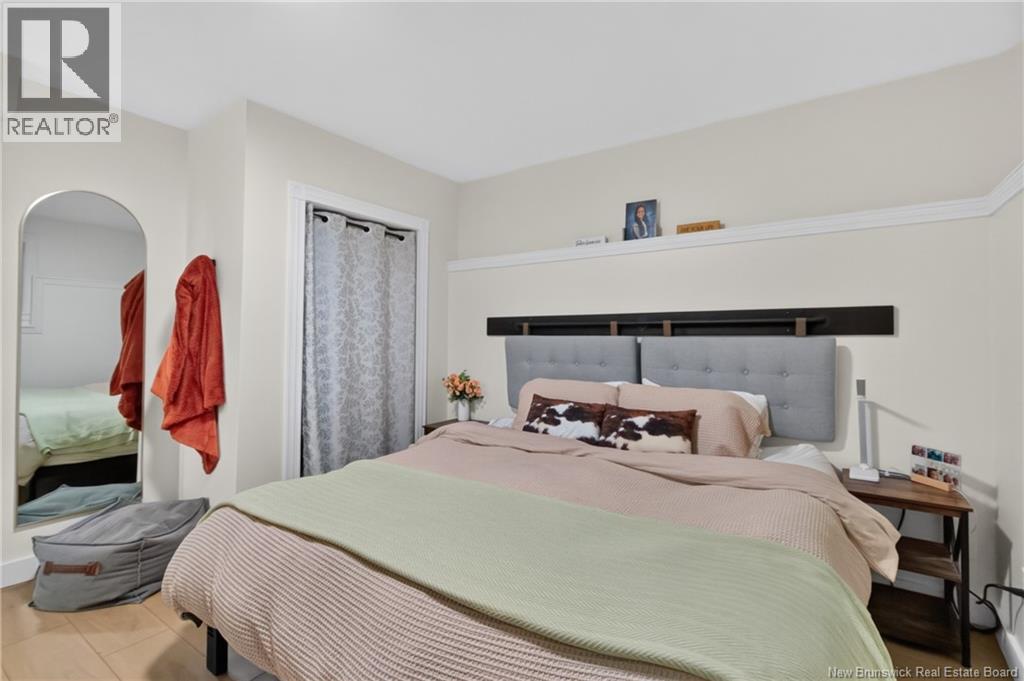 4 Lansdown Avenue Property Photo 39