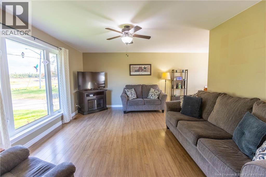 166 Mount View Road Property Photo 6