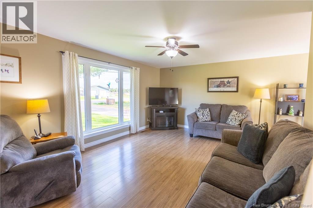 166 Mount View Road Property Photo 7