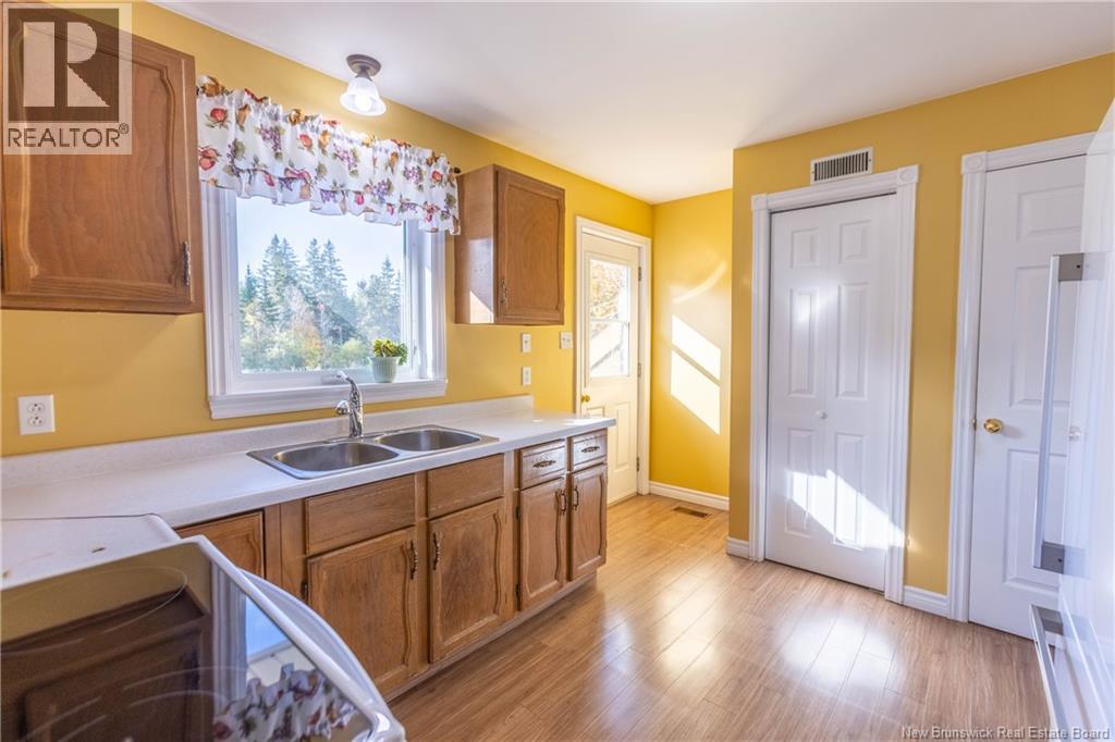 166 Mount View Road Property Photo 11