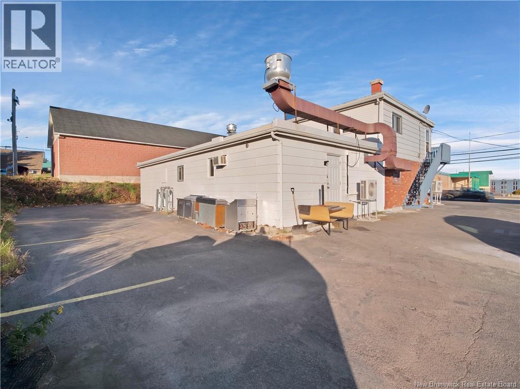508 Coverdale Property Photo 5