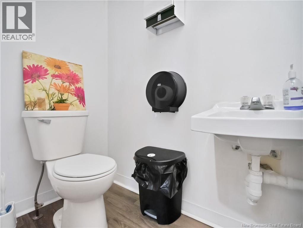508 Coverdale Property Photo 15